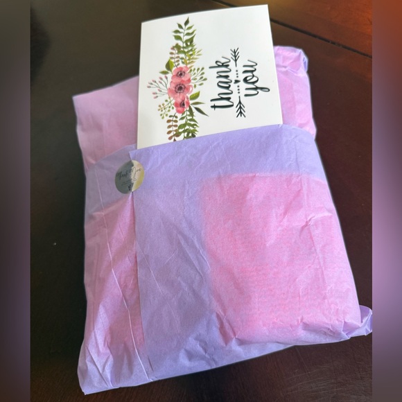 Meet your Posher, Angela - Picture 4 of 5